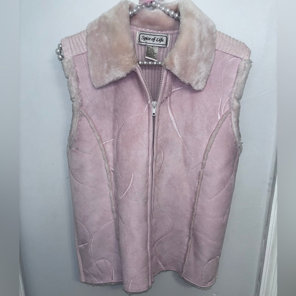 Spice of Life Women's Pink Vest size: Small